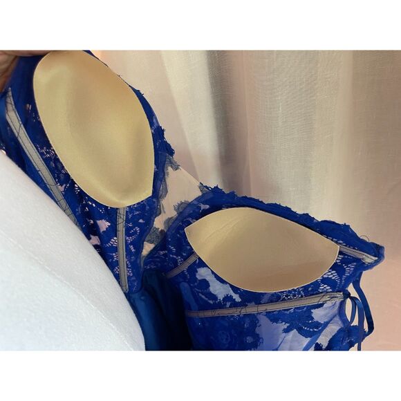 La Femme Royal Blue Lace Bodice Gown 488$ - Size 10 - Picture 10 of 10